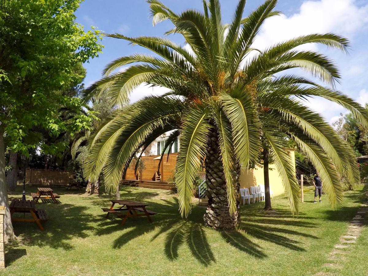 Résidence les Caraibes Sérignan Extérieur photo